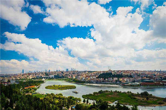 為什么選擇投資土耳其？土耳其護照福利強大！